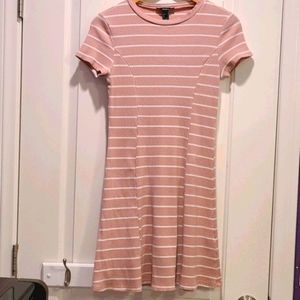 forever 21 dress 🍥